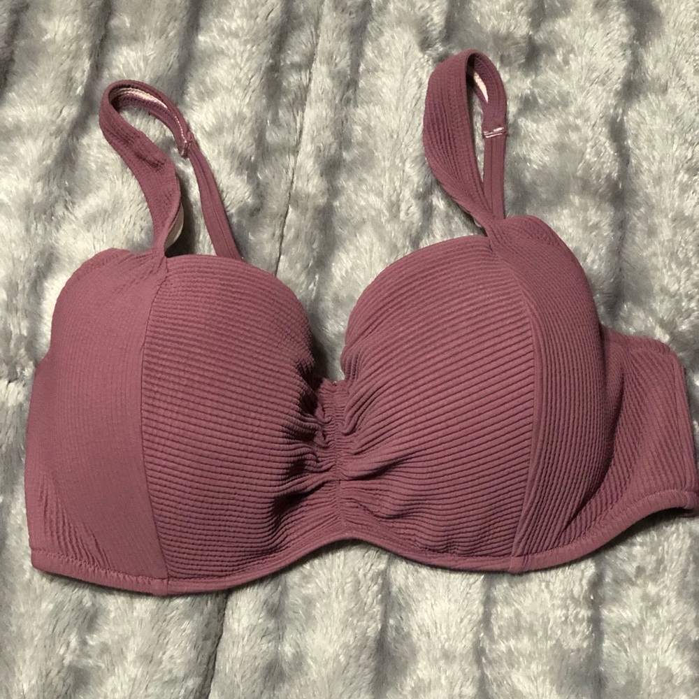 Shade & Shore Bikini Top. Ribbed pink mauve light lift cabana. Size 36D